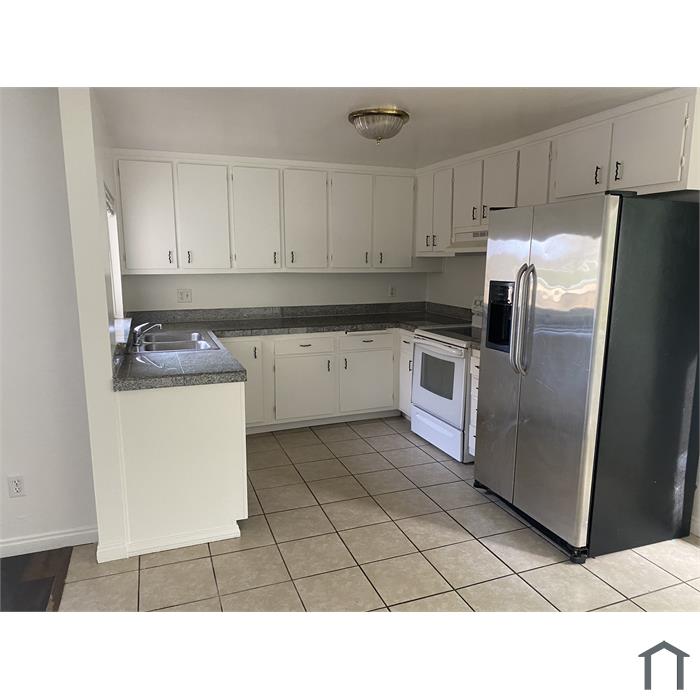 8735 Navajo Rd